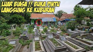 WOW !! HANYA ADA DI INDONESIA KAMPUNG DI ATAS KUBURAN