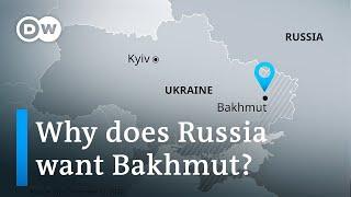 What's Russia's strategy to take Soledar and Bakhmut? | DW News