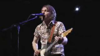 Luke Doucet   -  "Broken One" Live at the Mod Club