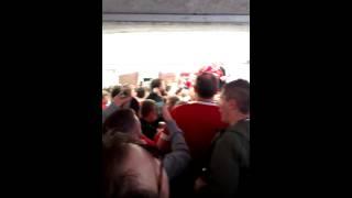 Chant "Spirit of Georgie Best" avant Manchester United - Tottenham au Sam Platt's Pub - 08-08-2015