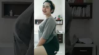 TikTok Tante semok