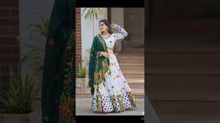 Latest Navratri dress / chaniya choli for garba/ garba gujarati dress/lehenga choli design 2022.