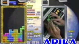 Amazing Tetris skills by a japanese guy - please click the ads :)