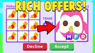 Trading 9 MISTLETOE TREATS in Adopt Me!