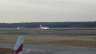 Air Berlin Boeing 737-800 landing at Berlin-Tegel