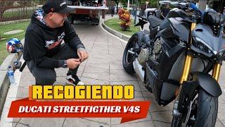 Recogiendo la nueva Ducati Streetfigther V4S 