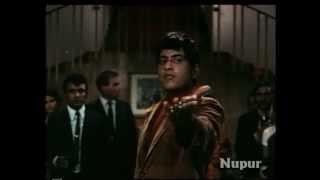 Ek Ek Ginwata Hoon - Manoj Kumar - Premnath - Beimaan - Bollywood Songs - Mukesh