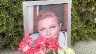 Перед смертью она попросила у всех прощения … В день памяти на могиле актрисы Натальи Гундаревой