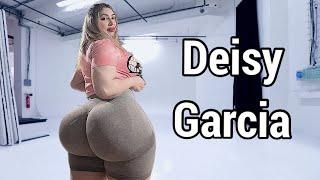Deisy Garcia ~ Curvy Plus Size Model ~ Bio & Facts & Net Worth…