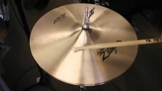 Zildjian Avedis New Beat Hi Hat Cymbals 14" - A0133