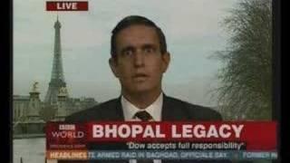 Bhopal Disaster - BBC - The Yes Men