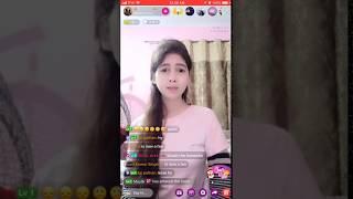 Young beautiful girl on live streaming on 14 Jan 2019