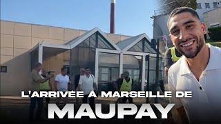 Les IMAGES de l'arrivée de Neal MAUPAY à Marseille !