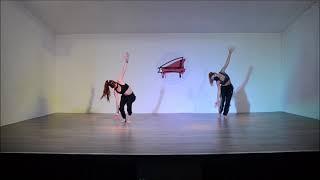 Danza contemporánea "LOVELY"- escuela VIVACE
