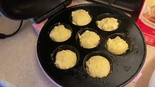 Betty Crocker cornbread & muffin mix I’m making mini cornbread in my mini cupcake maker #cornbread