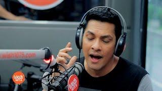 Gary Valenciano performs "Natutulog Ba Ang Diyos/Gaya Ng Dati" LIVE on Wish 107.5 Bus