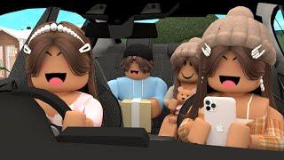 We MOVED TO OUR NEW HOUSE! *DRAMA!* - Roblox Bloxburg Voice Roleplay