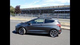 MK8 Ford Fiesta ST Panoramic Roof In Detail