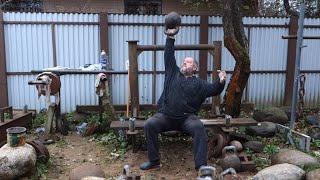 ЖИМ ГИРИ 53 КГ ДУЖКА 50 ММ НА ЛАДОНИ ПО ДЦ СИДЯ НИЗКО 2 РАЗА 53 KG KETTLEBELL PALM PRESS LONG CYCLE