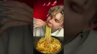 3 levels of spicy noodles