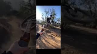 how a mtbiker open a beer#shorts #downhill #mtb