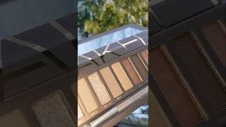 Urban Decay Naked original #makeupshorts #eyeshadowpaletteshorts #maquillage