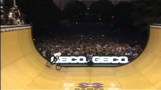 Jamie Bestwick wins BMX Vert Gold