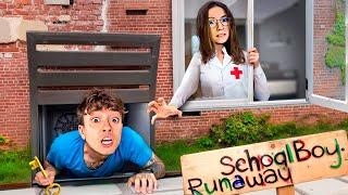 СБЕГАЮ ЧЕРЕЗ ВЕНТИЛЯЦИЮ ЗЛЫХ РОДИТЕЛЕЙ В SCHOOLBOY RUNAWAY В МАЙНКРАФТ!