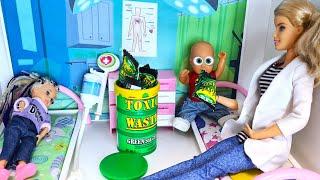 SOUR CANDY CHALLENGE Katya and Max are a funny family! Funny Barbie Dolls stories Darine