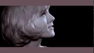 Sylvie Vartan ~ La Plus Belle Pour Aller Danser