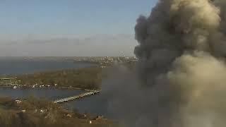 Видео прямого попадания российской крылатой ракеты в здание Николаевской ОГА