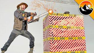 CHAIN SAW vs ULTIMATE PRESENT! - What's in the Box?