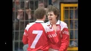 Denmark 1 - 0 Spain (Flemming Povlsen solo goal) World cup 1994 qualification