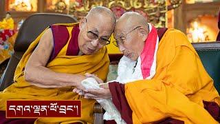 དགའ་ལྡན་ཁྲི་པ་དང་ཤར་པ་ཆོས་རྗེ་གཉིས་ཀྱི་གསར་མཇལ།