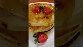 Strawberry Pancakes Topped with Honey  #shorts #breakfast #food #pancake