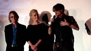 Johnny Depp at 'The Rum Diary' Premiere in Paris (He Speaks French)