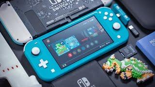 5 MUST HAVE Accessories For YOUR Nintendo Switch Lite! (2021) | Raymond Strazdas