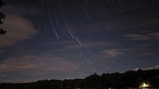 Hyperlapse with star trails and clouds, interesting!