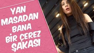 YAN MASADAN BANA BİR ÇEREZ ŞAKASI - Mustafa Karadeniz