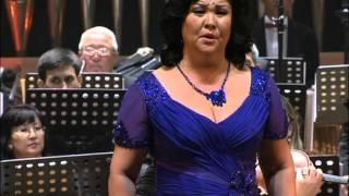 Gulzat Daurbayeva. Pleurez, mes yeux (LE CID - Massenet)