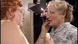 Making up Mrs  Doubtfire 1993