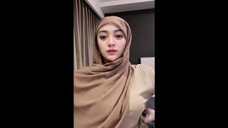 LIVE TIKTOK HIJAB "EVANURASYIFA", MUMPUNG LAGI LIVE SOALNYA UDH JARANG LIVE