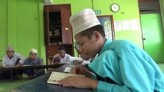 Video pengajian tahfiz Darulullum Ar Rahimiyah.