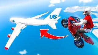 Can You Land A MOTORBIKE On A PLANE!? - (GTA 5 Stunts & Fails)