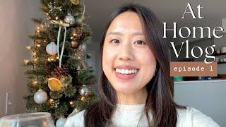 Taking down Christmas decor & my new year's resolutions  | VLOG