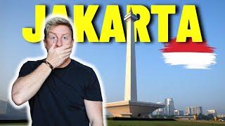 Is Jakarta SAFE for my FAMILY? (Walking around ALONE at NIGHT) 