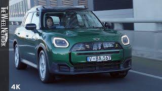 2024 Mini Countryman E Classic | British Racing Green IV | Driving, Interior, Exterior [4K]