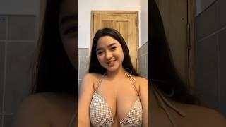 Belahan Toge Mulus ABG Cantik