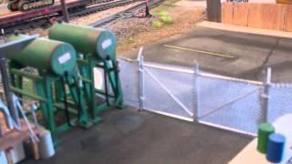 walthers chain link fence 001.MP4