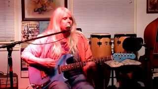 Laura McLean-Devilfood (original)-HD-Al DiMarco Songwriter Showcase-Ted's Fun On The River